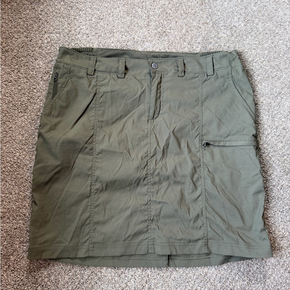 Olive Duluth Trading Skirt